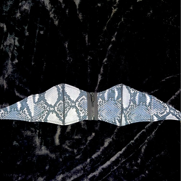 triangl snake print bikini top - Picture 1 of 8